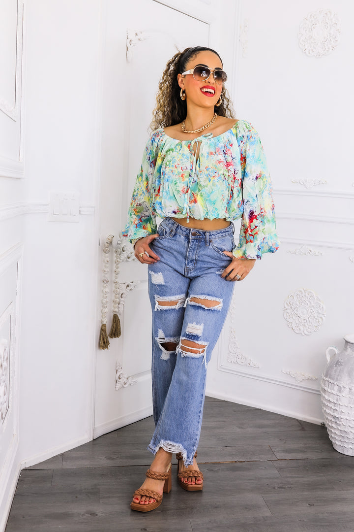 High-Rise Ripped Straight Leg Jeans – Light Wash Distressed Denim
