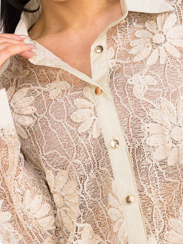Floral Lace Contrast Button-Up Blouse – Cream