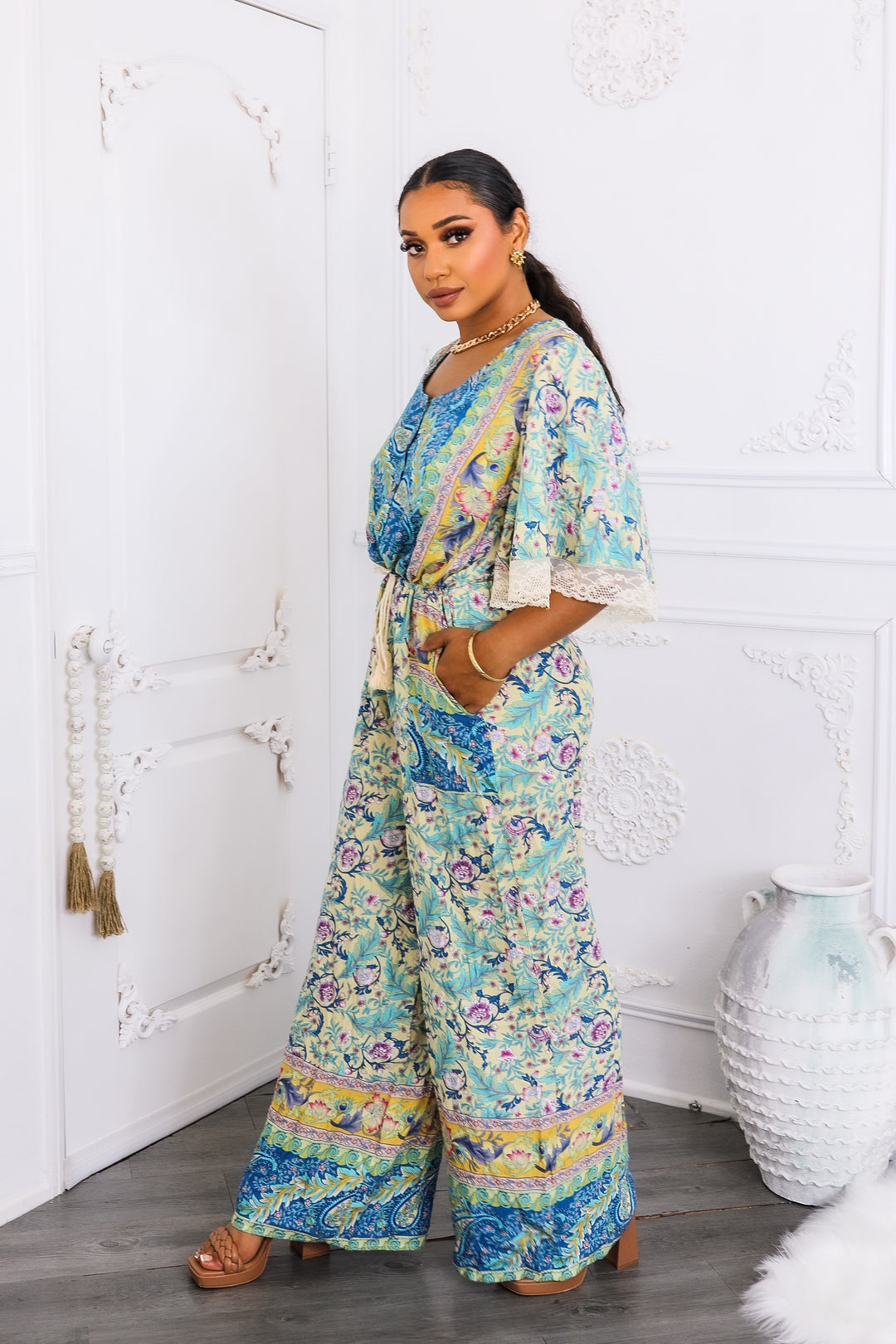 Boho Floral Print Jumpsuit with Lace Trim Sleeves