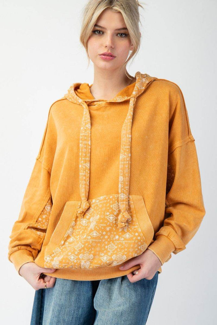 Mineral Wash Golden Vintage Relaxed Bandana Pocket Hoodie Sweatshirt