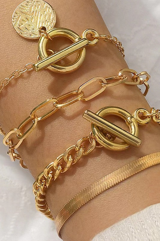 Gold Chain Bracelet Set – 4-Piece Toggle & Link Chain Stack