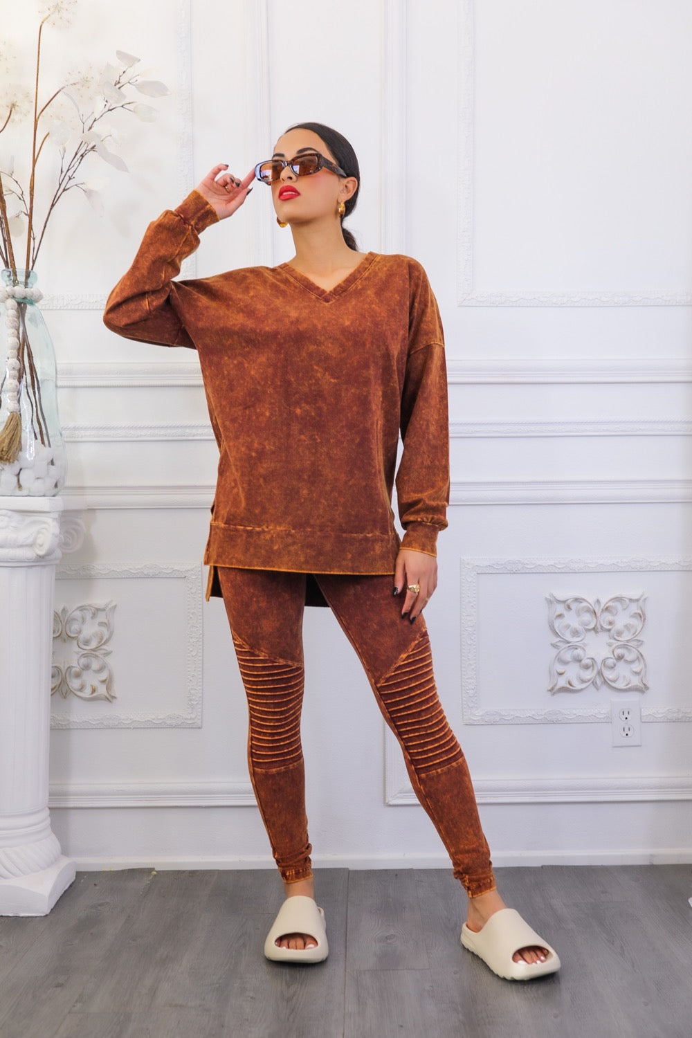 Mineral Wash Long Sleeves Top and Motto Legging Set