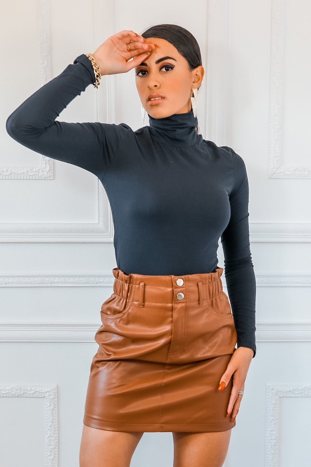 Simplicity Classic Turtleneck Top